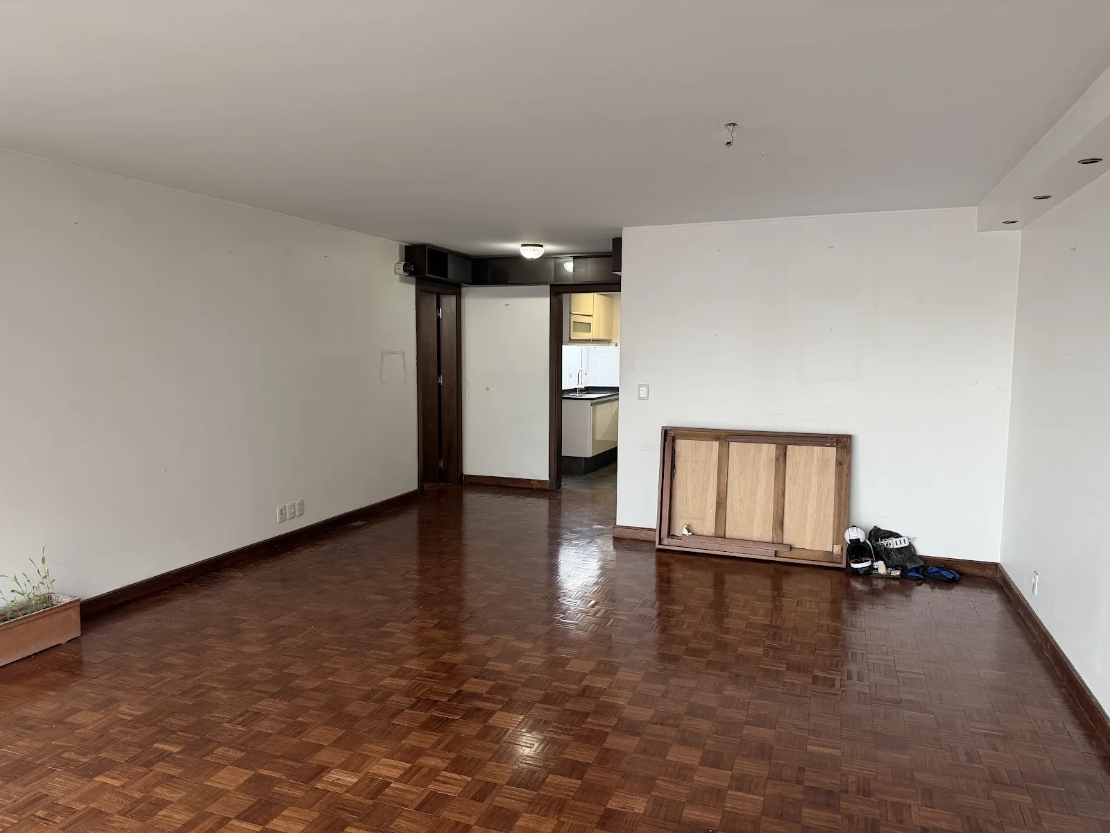 Venta - Apartamento con Garaje - Pocitos - 3 Dormitorios — 12
