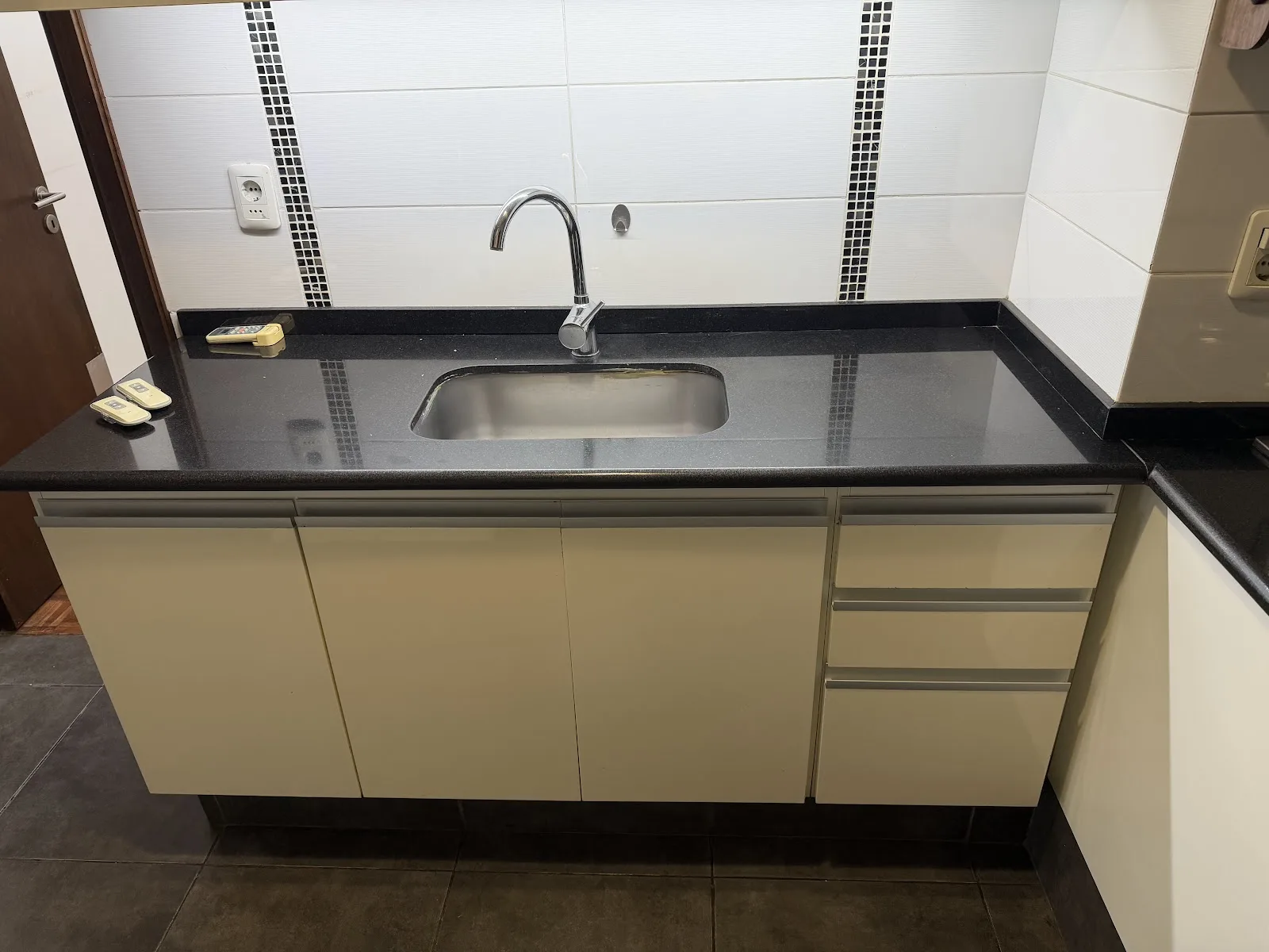 Venta - Apartamento con Garaje - Pocitos - 3 Dormitorios — 16