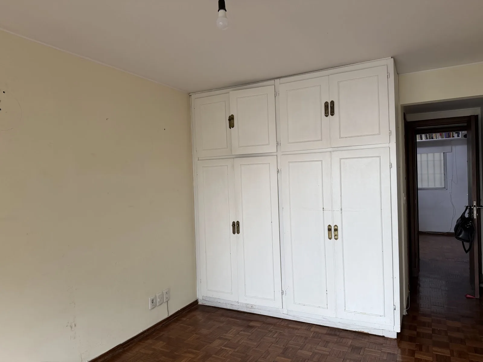 Venta - Apartamento con Garaje - Pocitos - 3 Dormitorios — 25