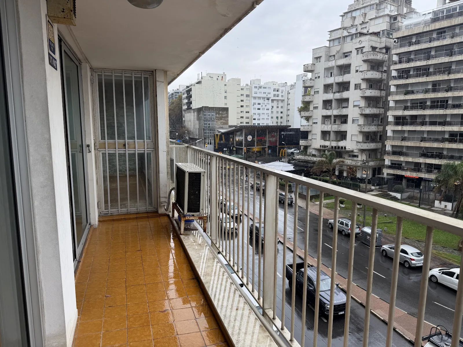 Venta - Apartamento con Garaje - Pocitos - 3 Dormitorios — 26