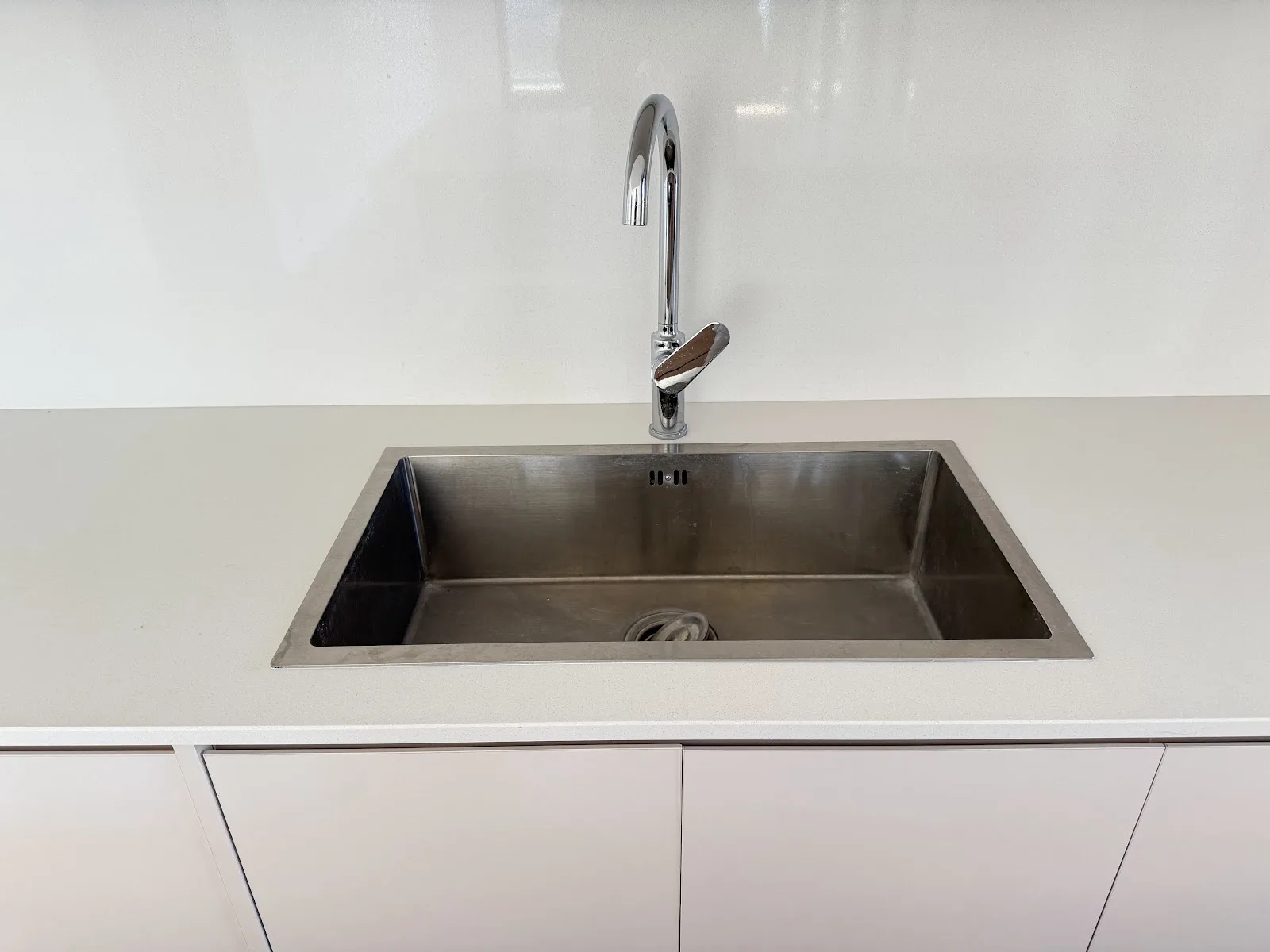 Alquiler - Apartamento con Garaje - Barrio Parques entre San Nicolás y Los Olivos - 2 Dormitorios — 16