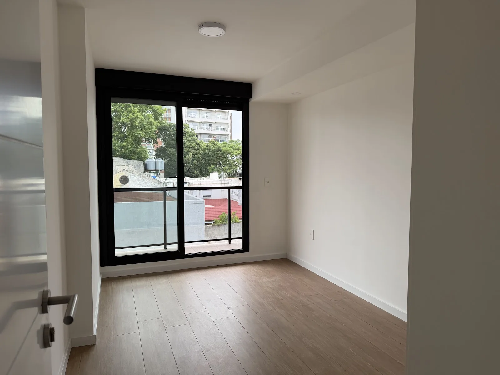 Alquiler - Apartamento con Garaje - Pocitos - 1 Dormitorio — 29