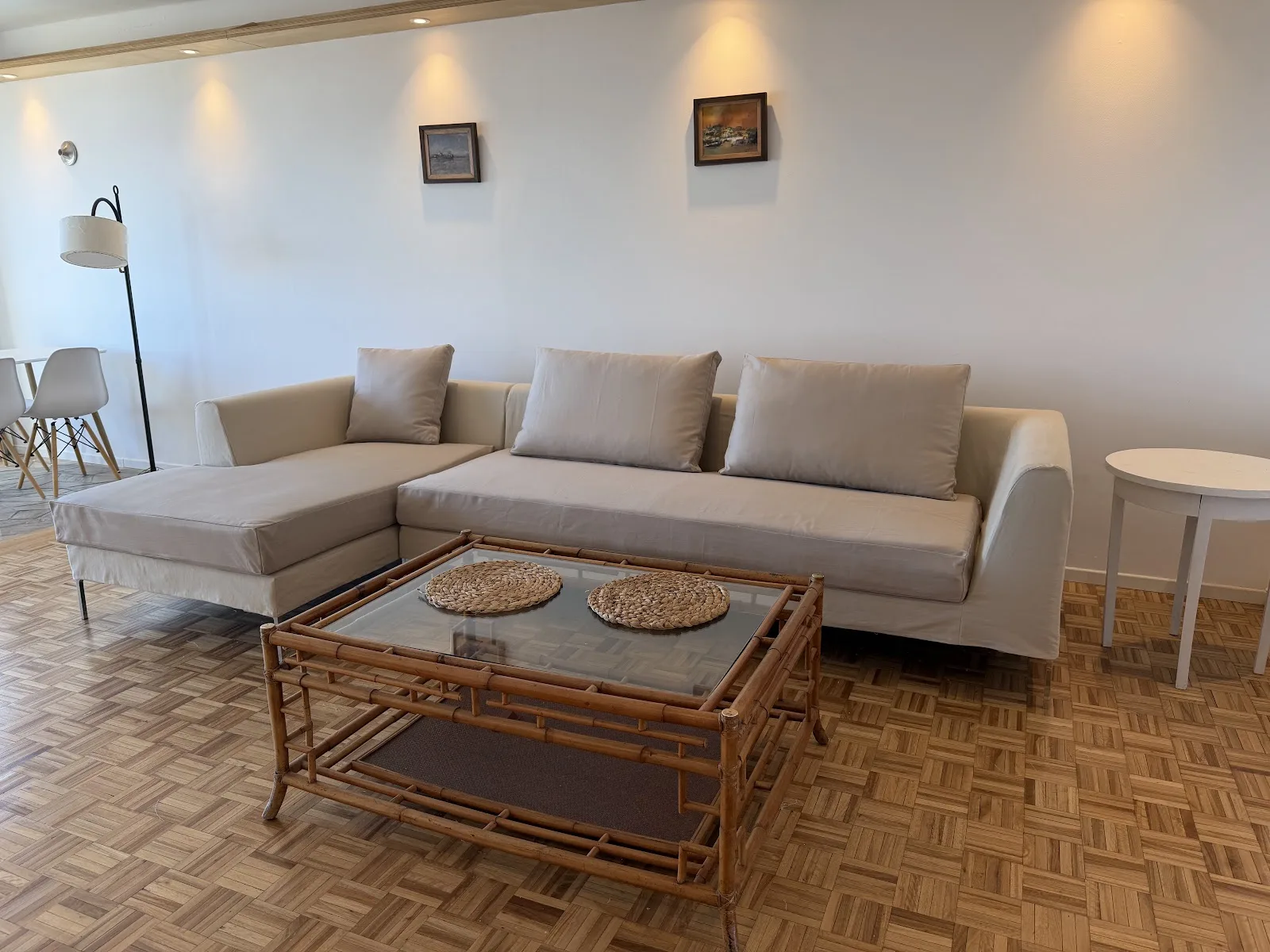 Alquiler - Apartamento con Muebles y Garaje - Puerto del Buceo - 2 Dormitorios — 6