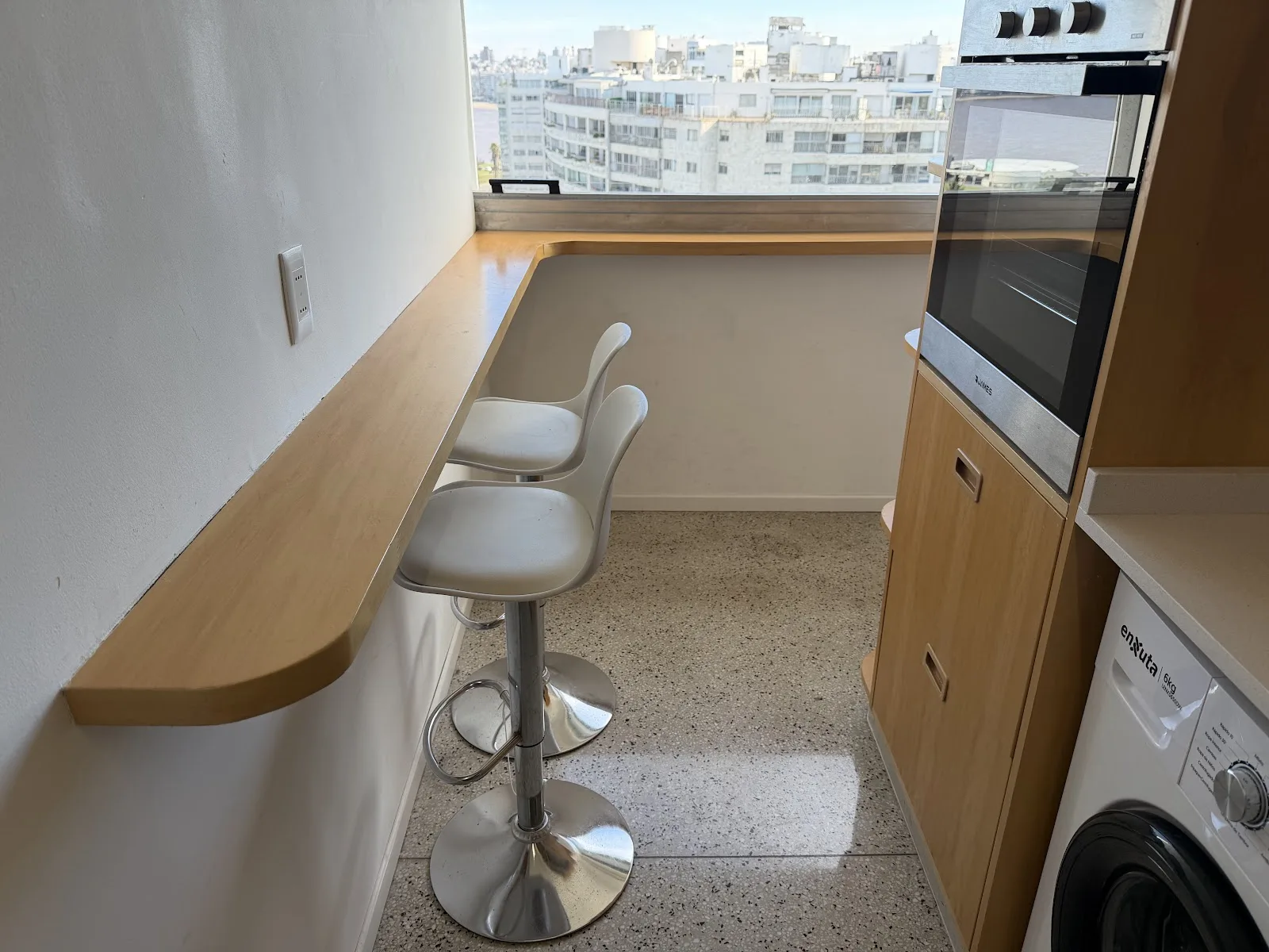 Alquiler - Apartamento con Muebles y Garaje - Puerto del Buceo - 2 Dormitorios — 23