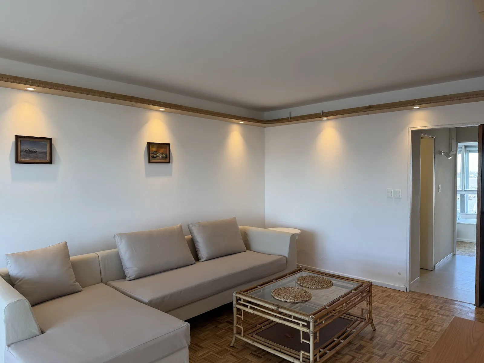 Alquiler - Apartamento con Muebles y Garaje - Puerto del Buceo - 2 Dormitorios — 28