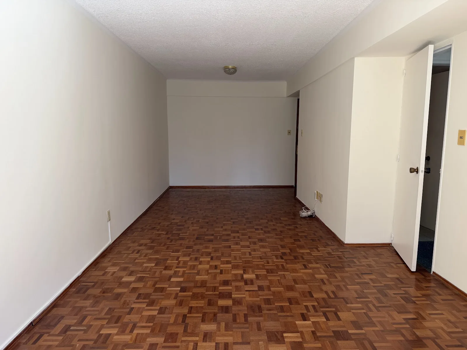 Alquiler - Apartamento con Garaje - Punta Carretas - 2 Dormitorios — 5