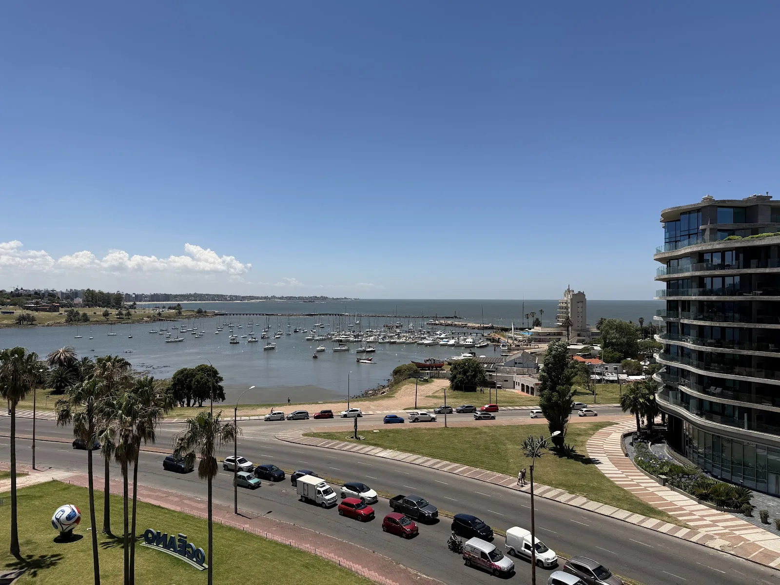 Alquiler - Apartamento - Puerto del Buceo - 2 Dormitorios — 24