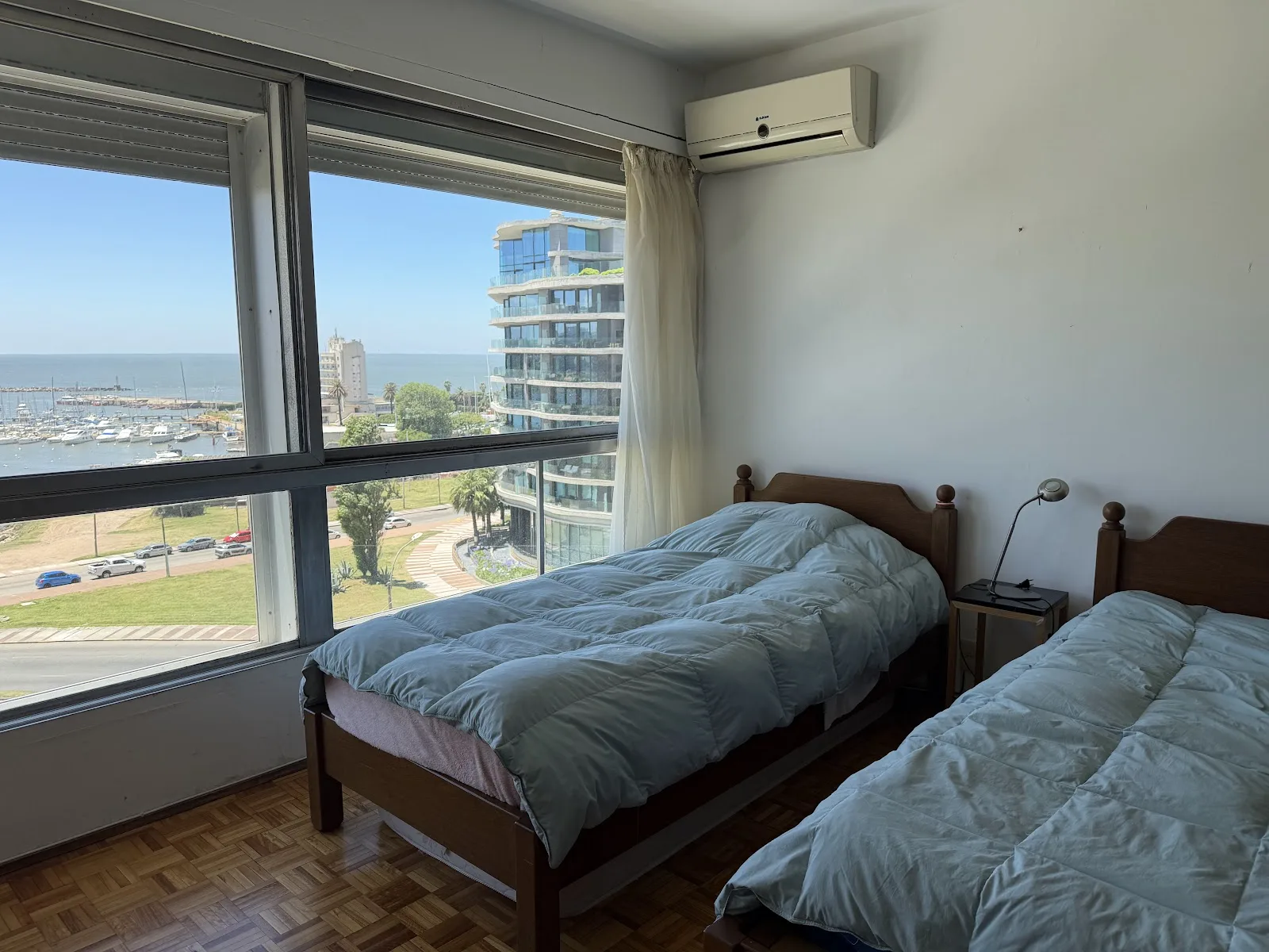 Alquiler - Apartamento - Puerto del Buceo - 2 Dormitorios — 29
