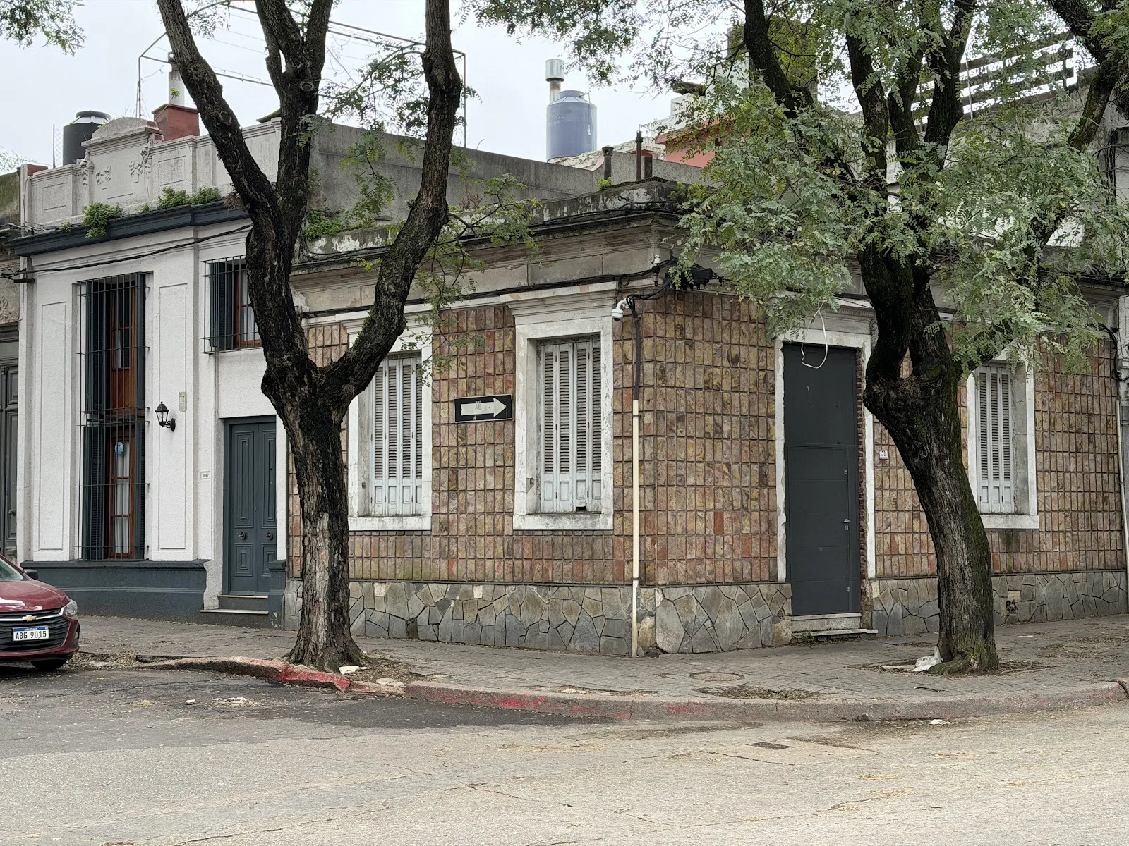 Venta - Casa - Pocitos — 1
