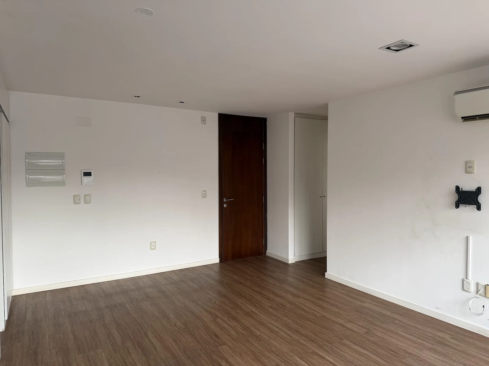 Alquiler - Apartamento con Garaje - Punta Carretas - 1 Dormitorio — 4