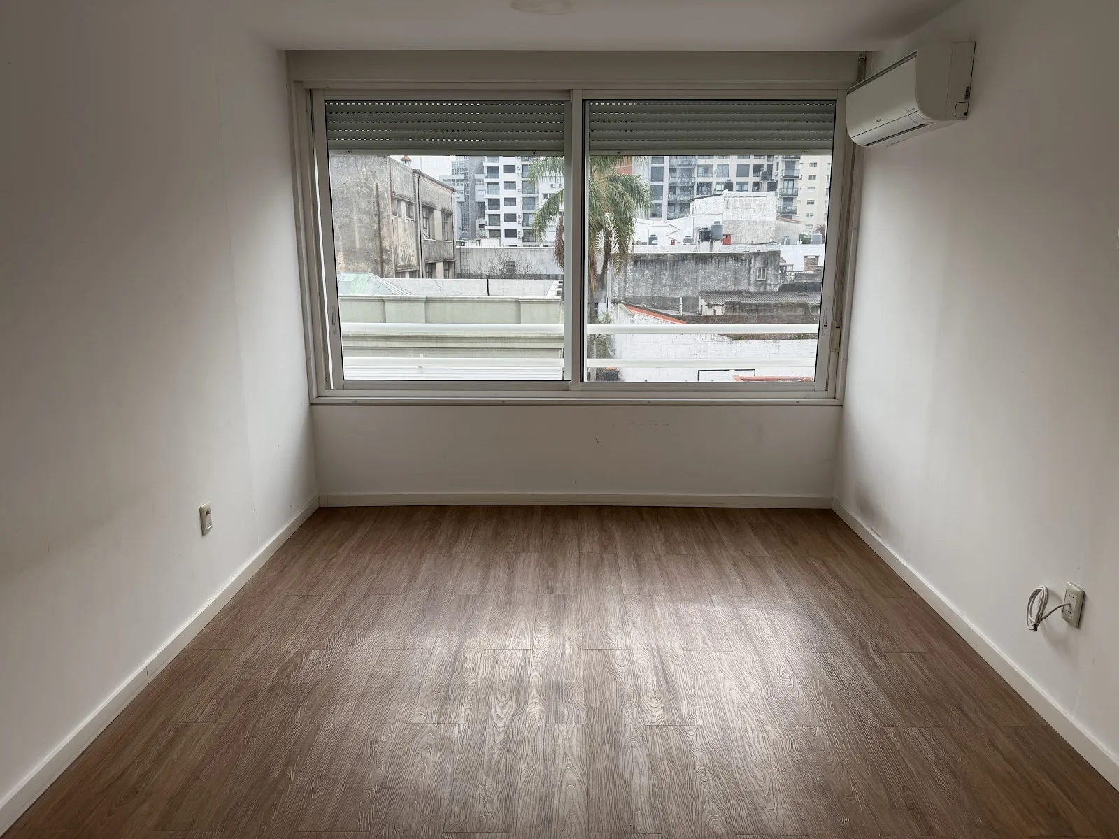 Alquiler - Apartamento con Garaje - Punta Carretas - 1 Dormitorio — 24