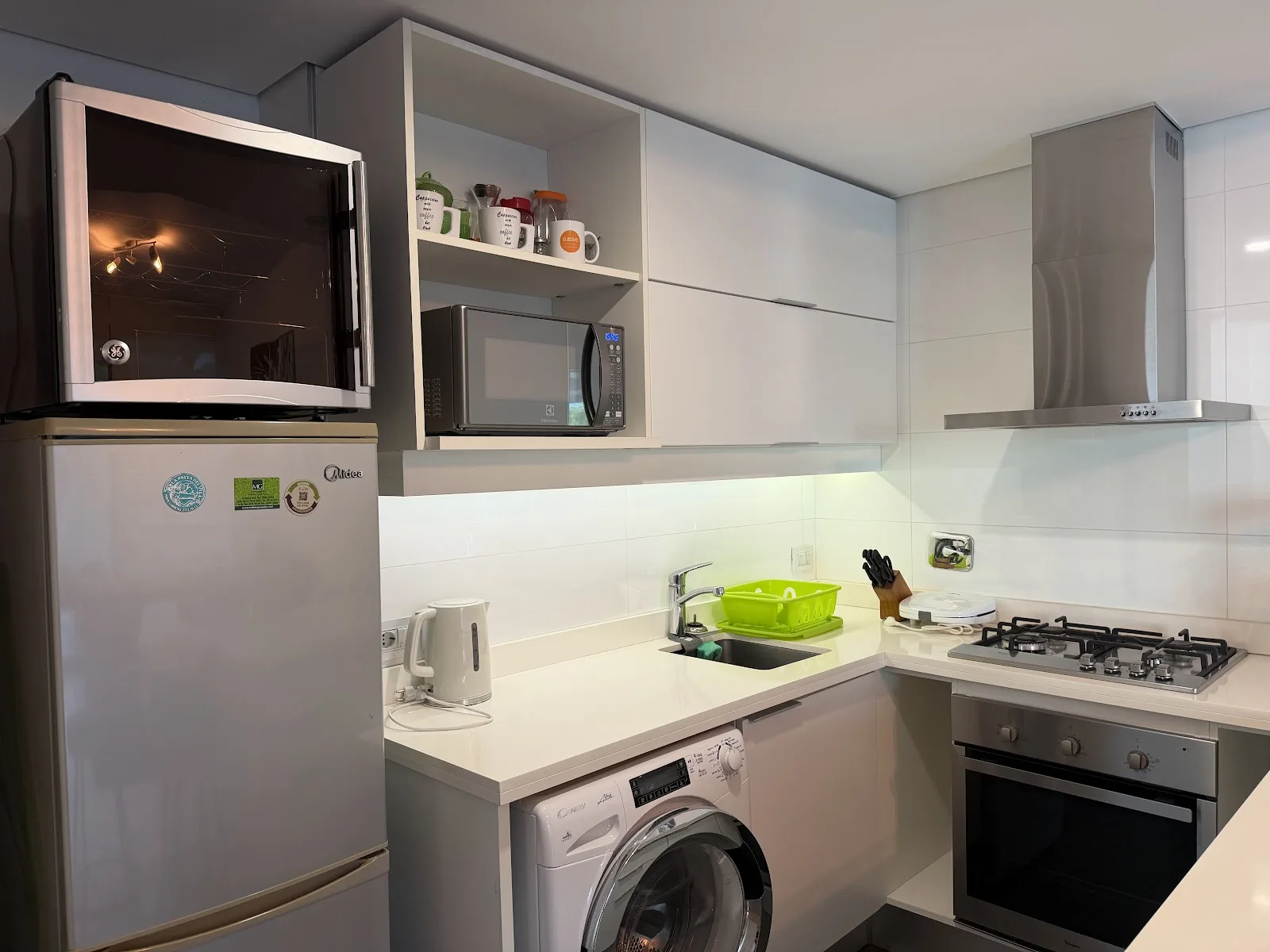 Alquiler - Apartamento con Muebles y Garaje Doble - Puerto del Buceo - 1 Dormitorio — 7
