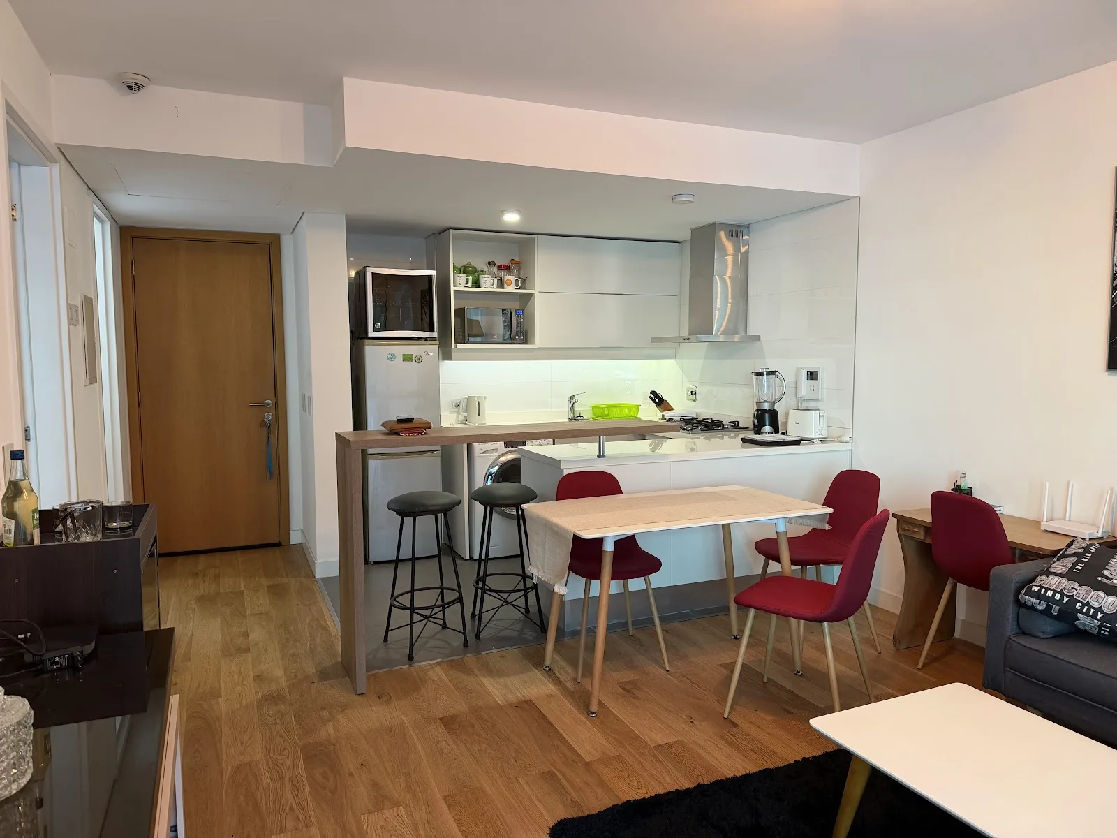 Alquiler - Apartamento con Muebles y Garaje Doble - Puerto del Buceo - 1 Dormitorio — 10