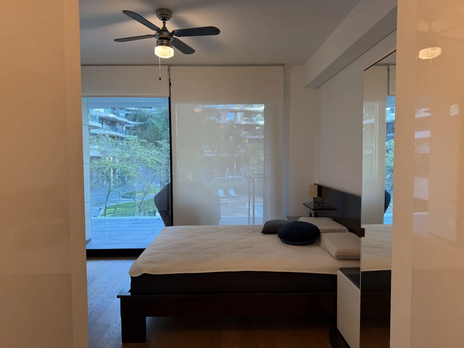 Alquiler - Apartamento con Muebles y Garaje Doble - Puerto del Buceo - 1 Dormitorio — 20