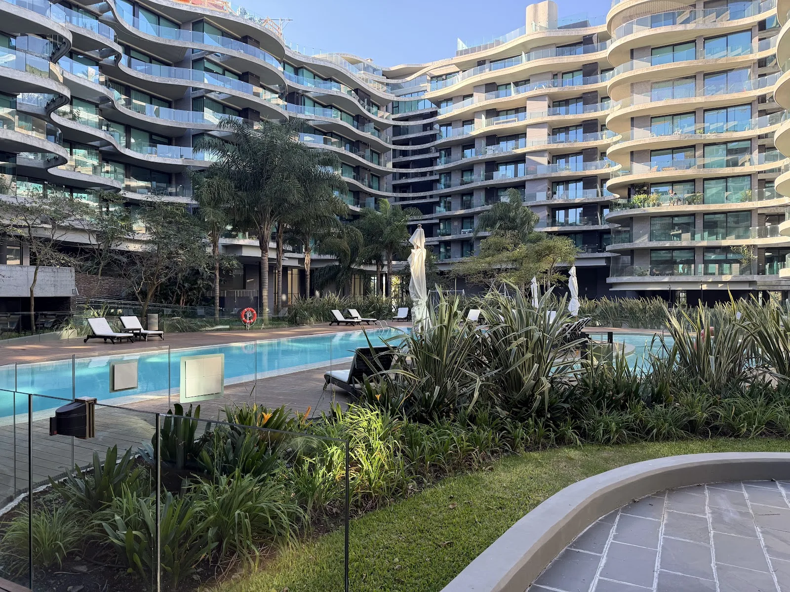 Alquiler - Apartamento con Muebles y Garaje Doble - Puerto del Buceo - 1 Dormitorio — 28