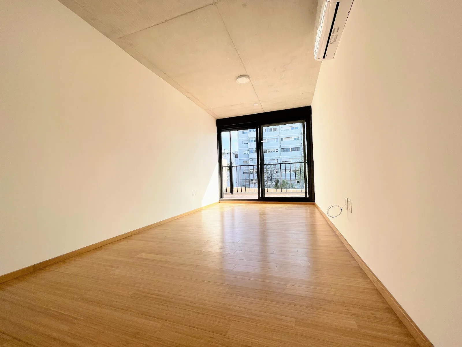 Alquiler - Apartamento - Pocitos Nuevo - 1 Dormitorio — 2