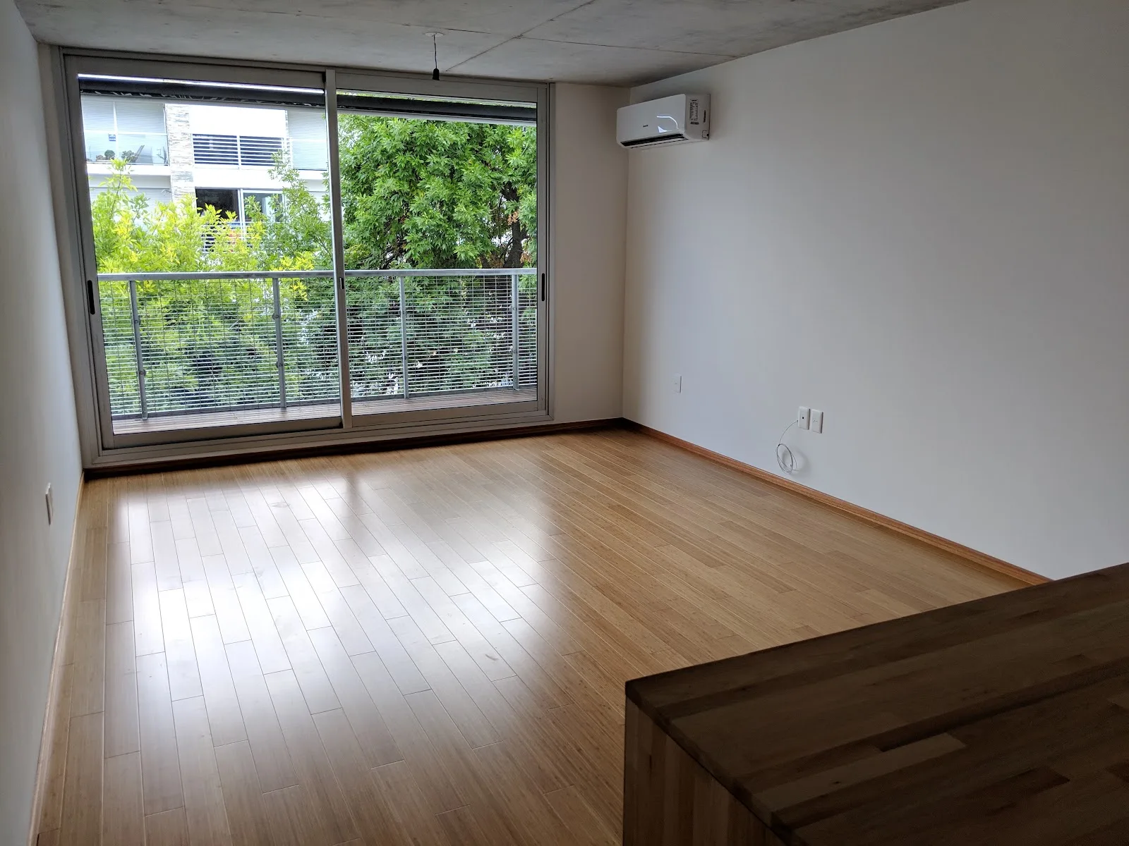 Alquiler - Apartamento con Garaje - Pocitos Nuevo - 1 Dormitorio — 2