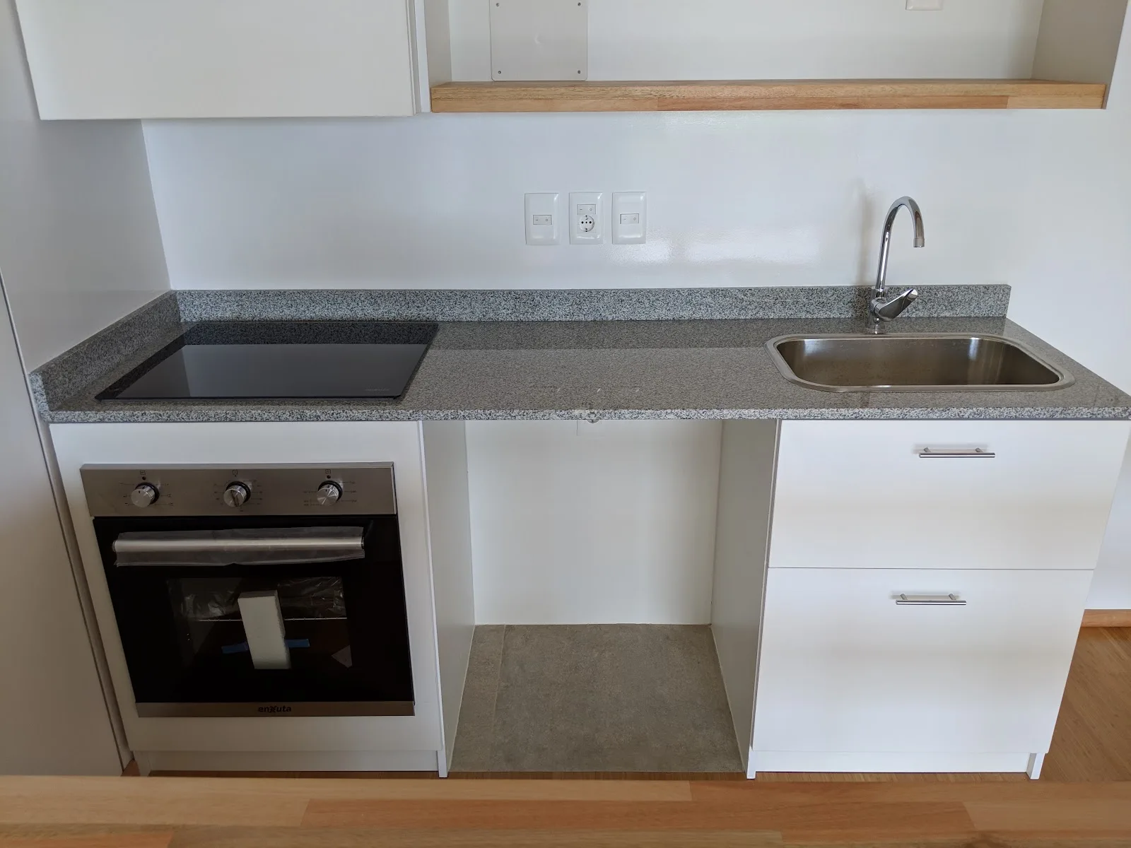 Alquiler - Apartamento con Garaje - Pocitos Nuevo - 1 Dormitorio — 12