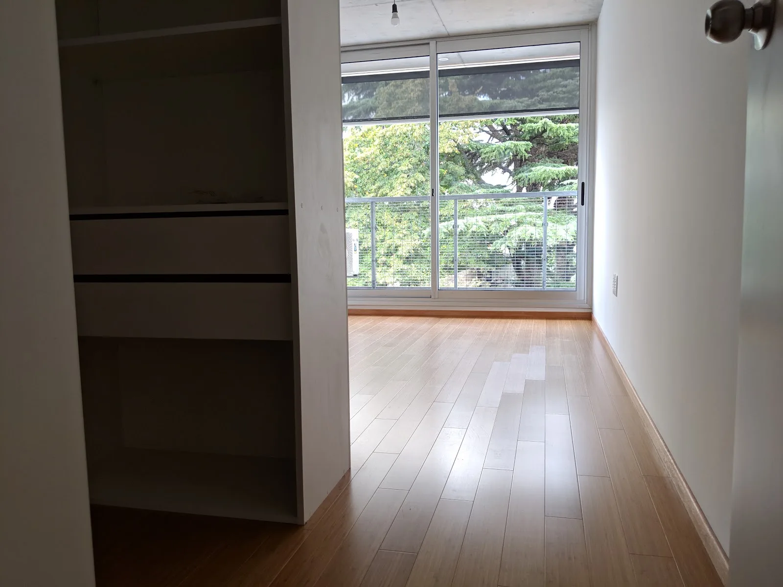 Alquiler - Apartamento con Garaje - Pocitos Nuevo - 1 Dormitorio — 24