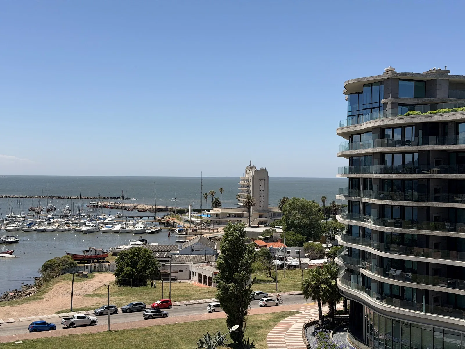 Alquiler - Apartamento con Muebles - Puerto del Buceo - 2 Dormitorios — 27