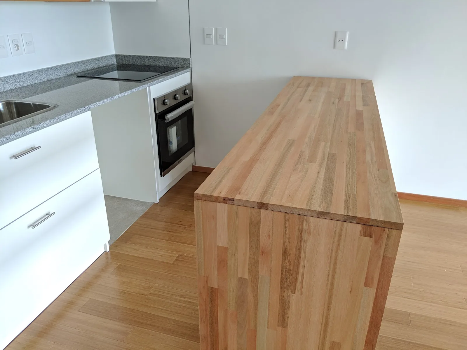 Alquiler - Apartamento con Garaje - Pocitos Nuevo - 1 Dormitorio — 12