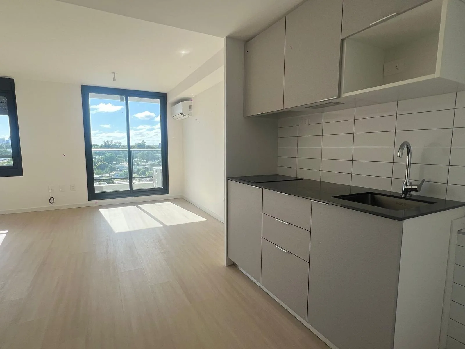 Alquiler - Apartamento - Malvín - Monoambiente — 2