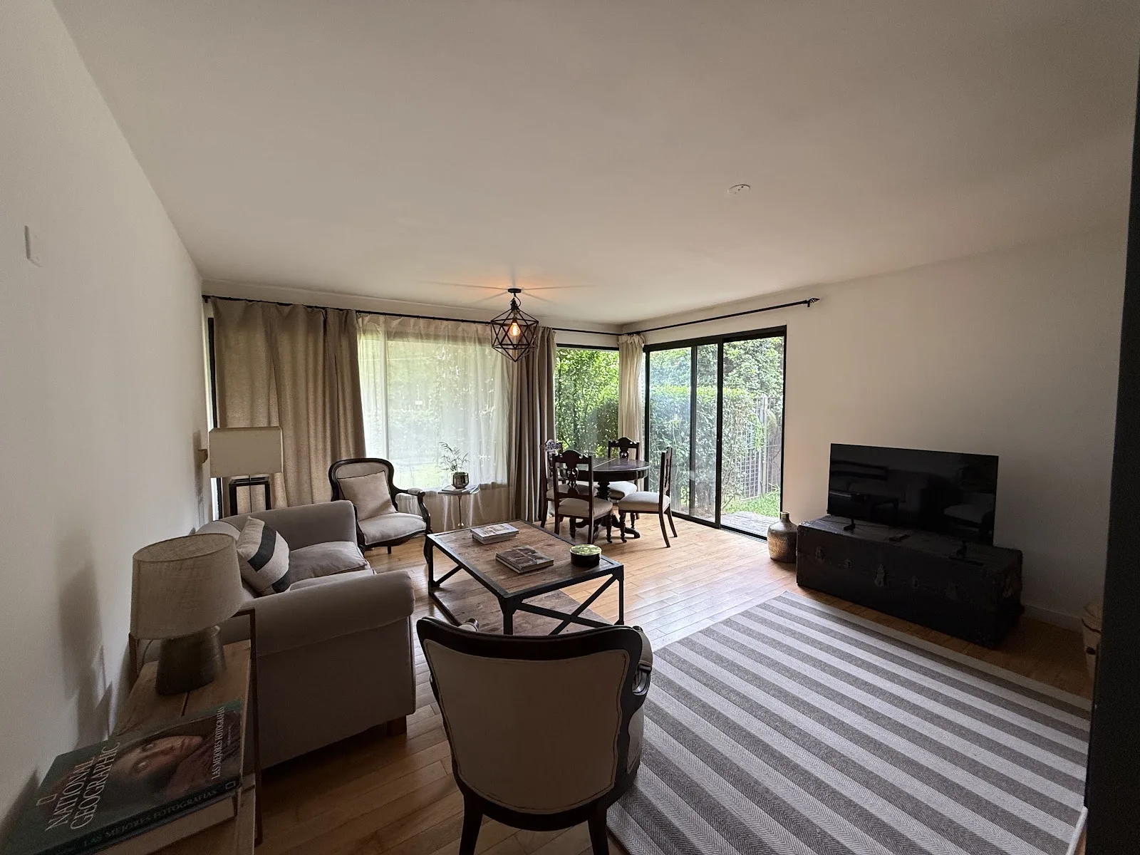 Alquiler - Apartamento con Muebles - Carrasco - 1 Dormitorio — 5