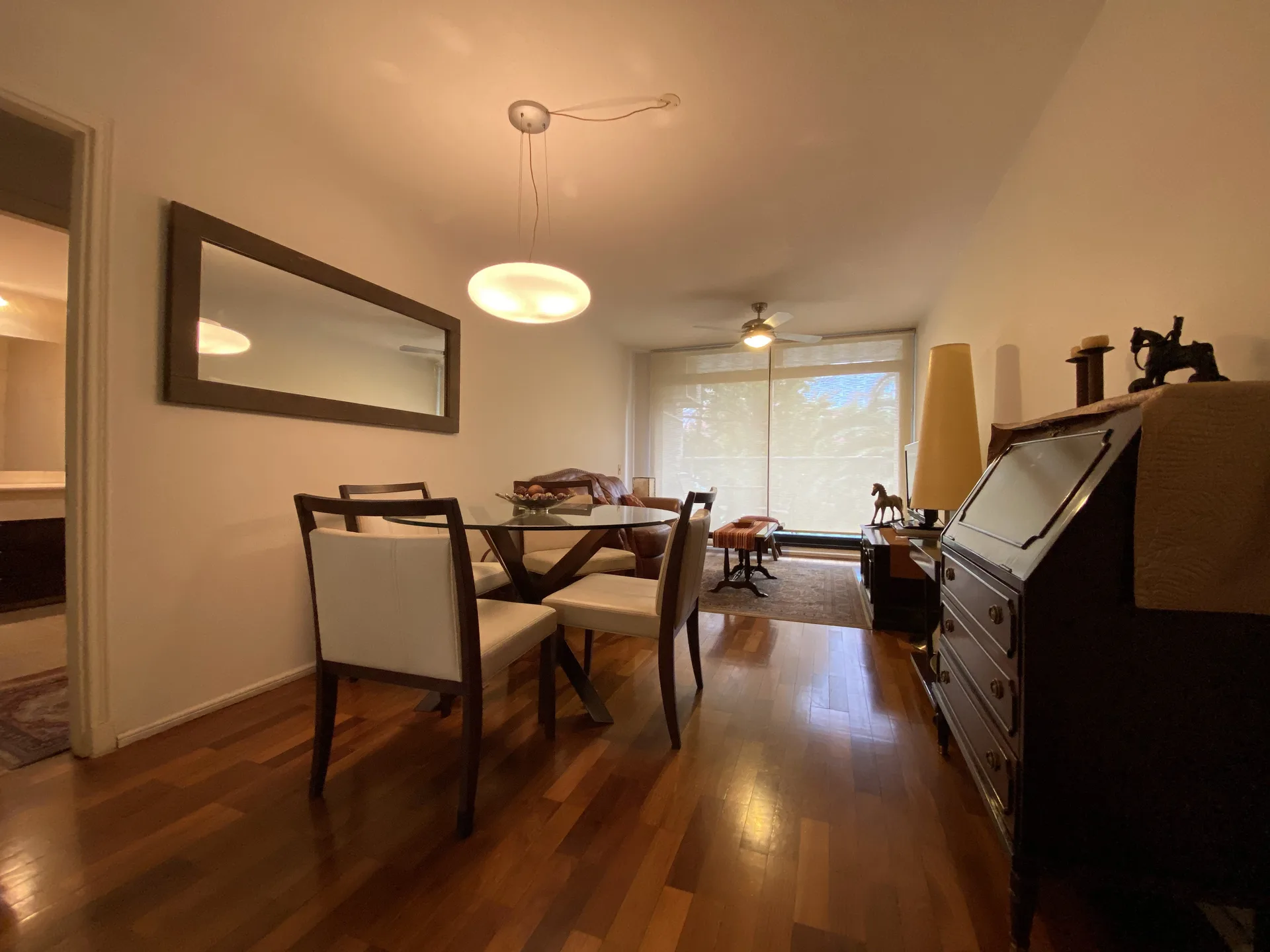 Alquiler - Apartamento con Muebles - Pocitos - 1 Dormitorio — 1
