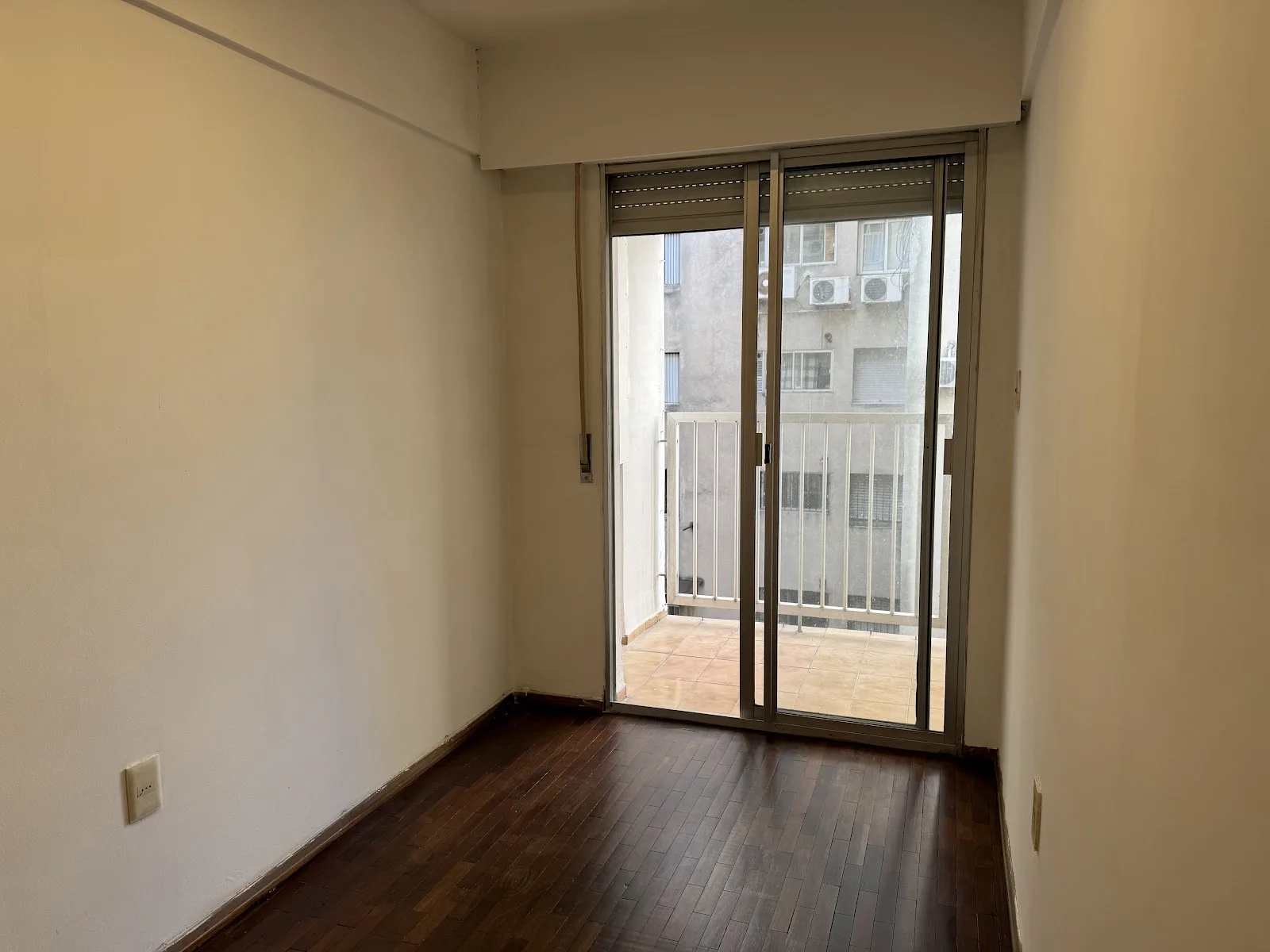 Alquiler - Apartamento - Punta Carretas - 2 Dormitorios — 25