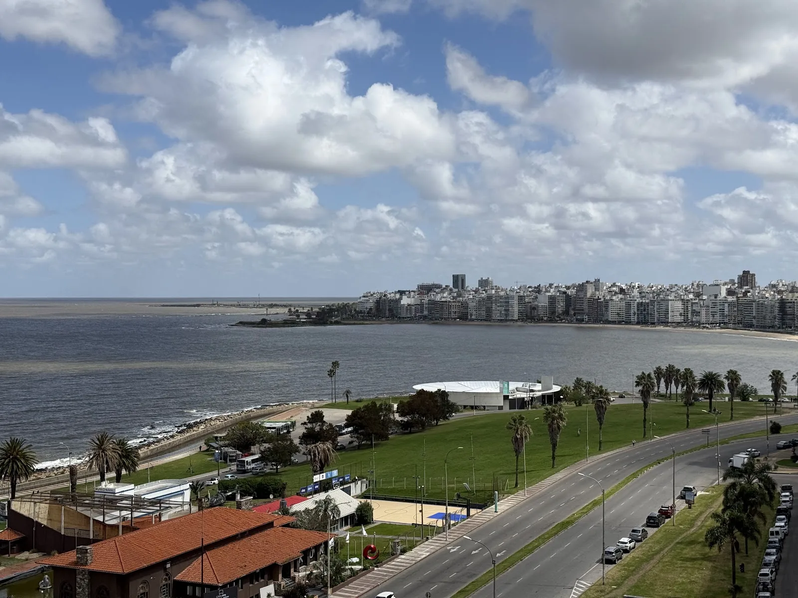 Venta - Apartamento con Garaje - Puerto del Buceo - 3 Dormitorios — 14