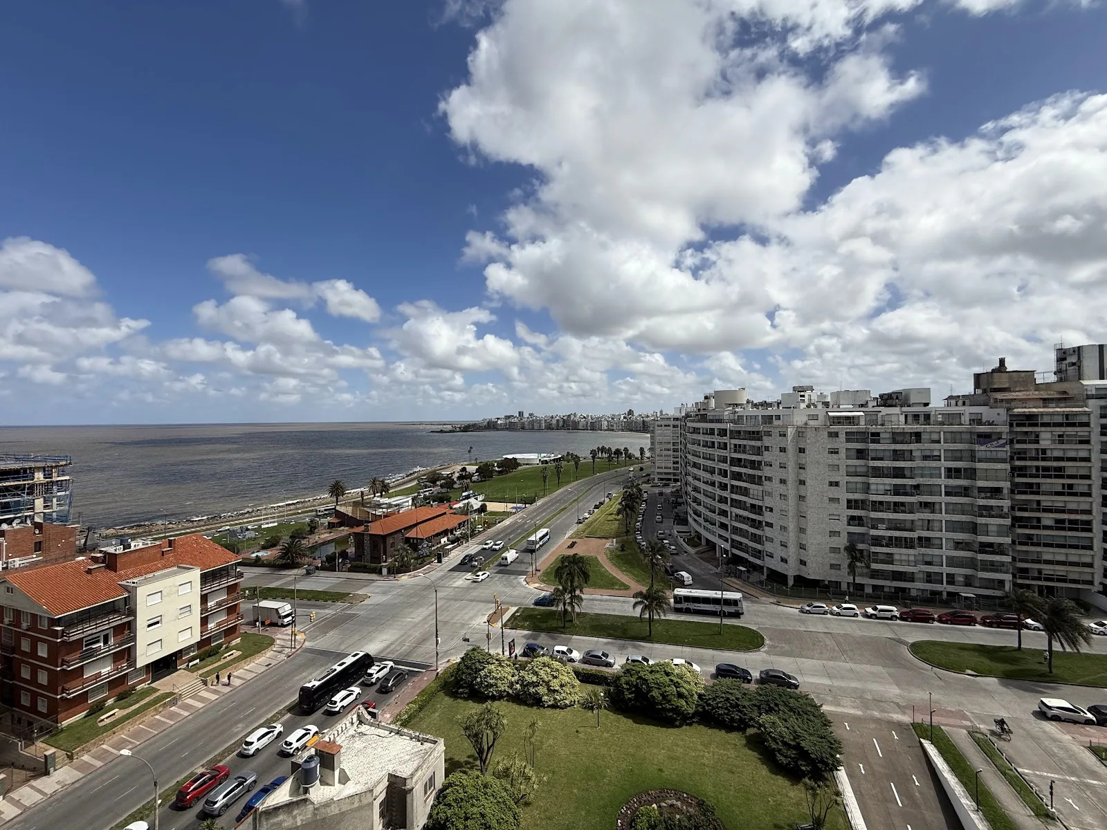 Venta - Apartamento con Garaje - Puerto del Buceo - 3 Dormitorios — 15