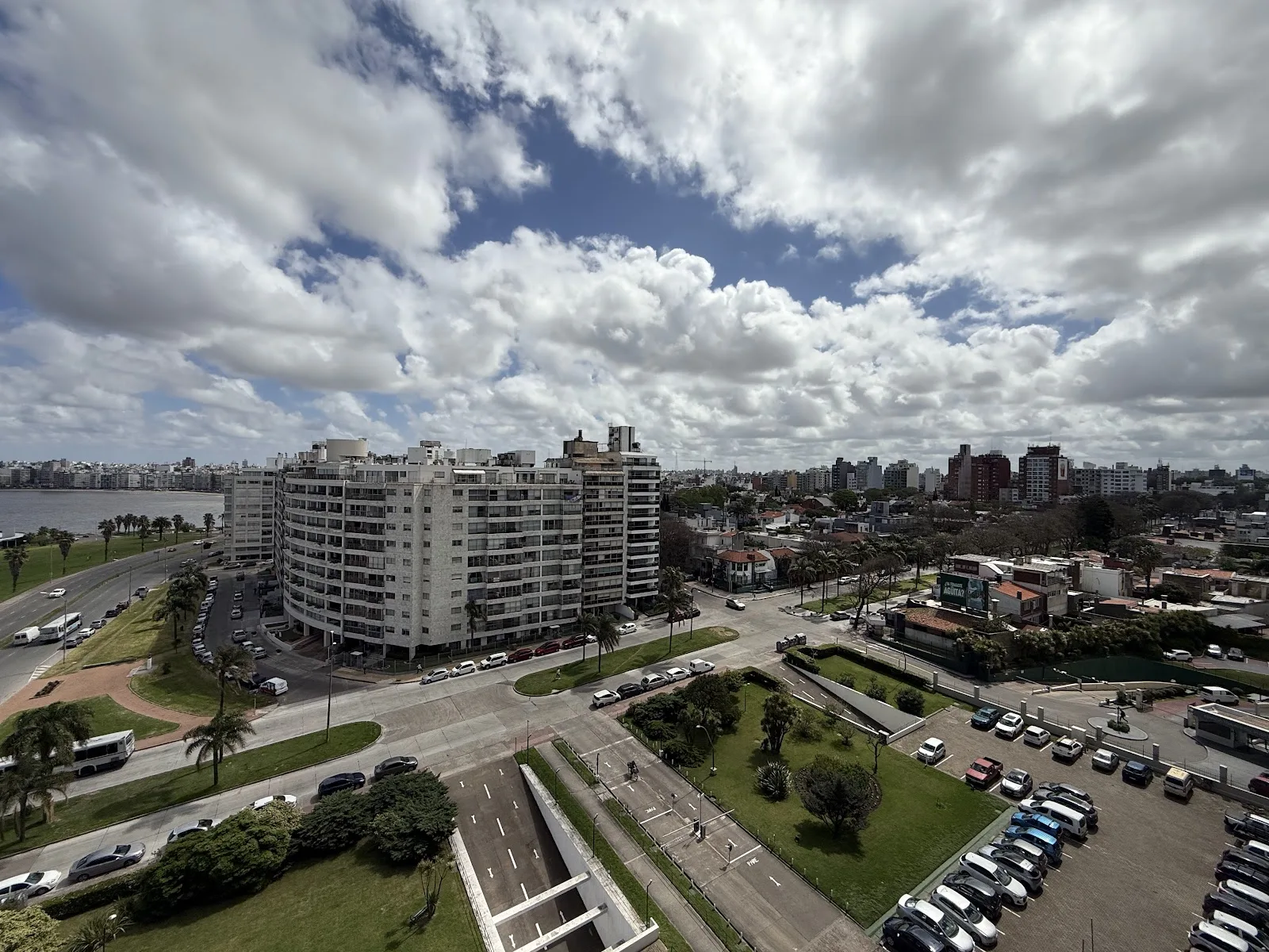 Venta - Apartamento con Garaje - Puerto del Buceo - 3 Dormitorios — 16
