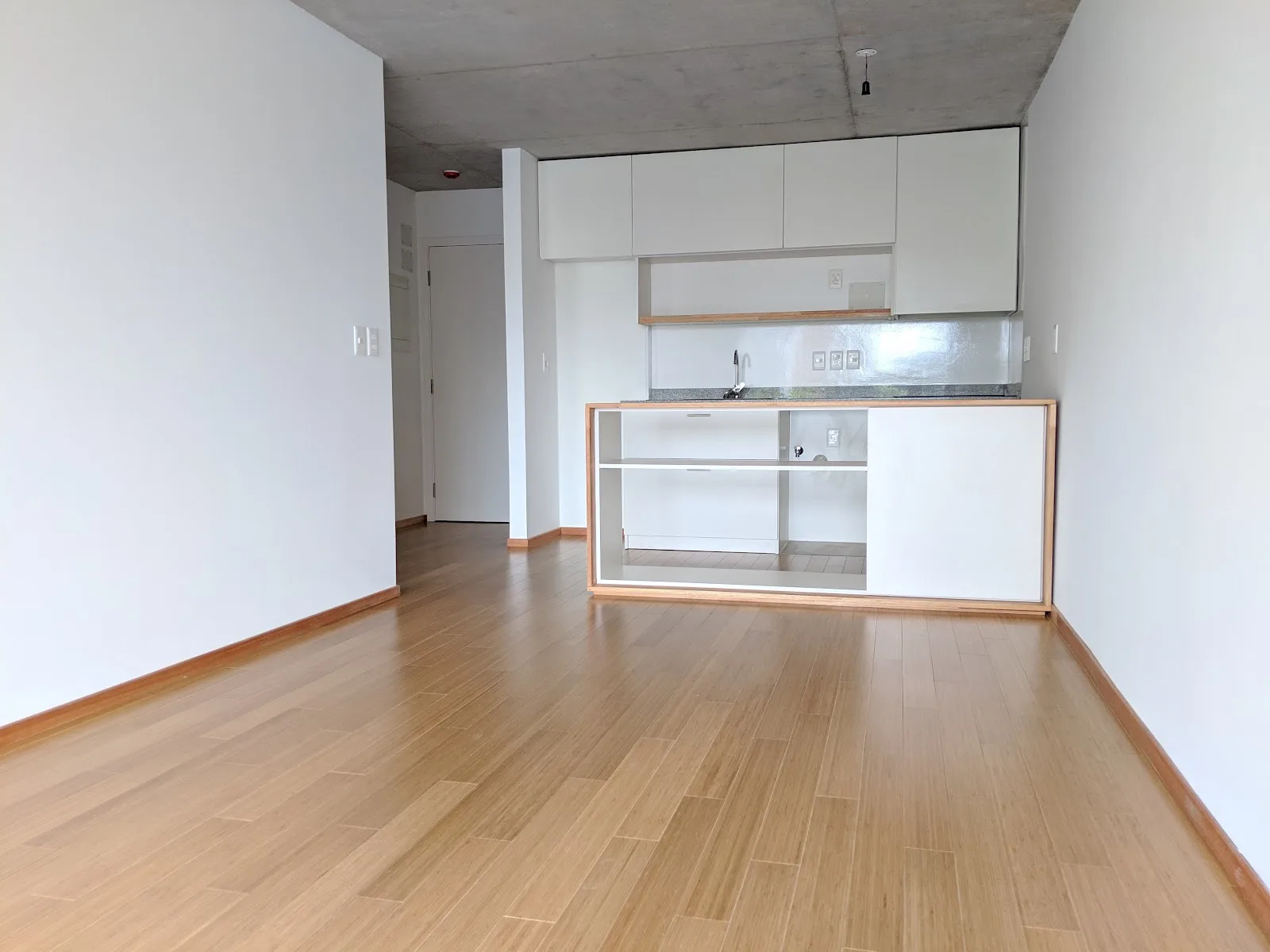 Alquiler - Apartamento con Garaje - Pocitos Nuevo - 1 Dormitorio — 6