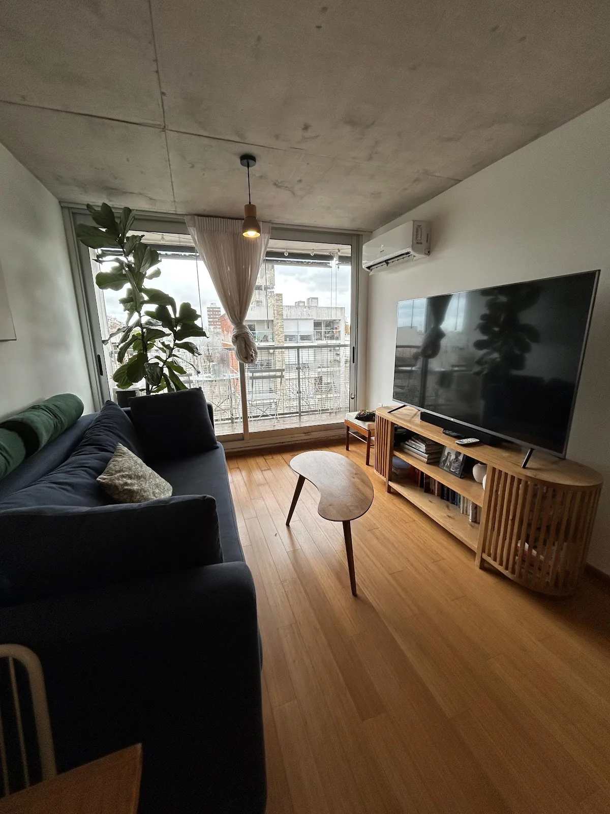 Alquiler - Apartamento con Garaje - Pocitos Nuevo - 1 Dormitorio — 30