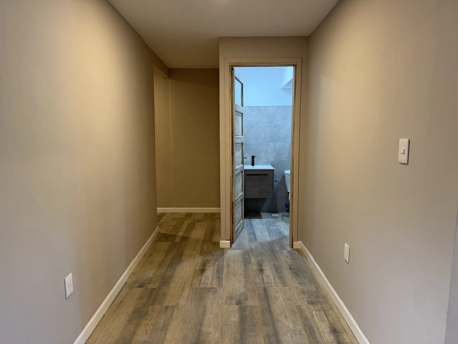 Venta - Casa PH con Garaje - Pocitos Nuevo - 2 Dormitorios — 26