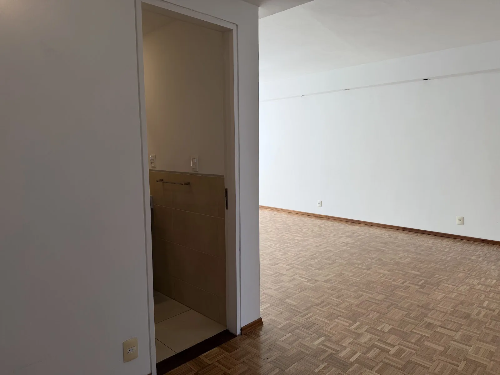 Venta - Apartamento - Puerto del Buceo - 2 Dormitorios — 4