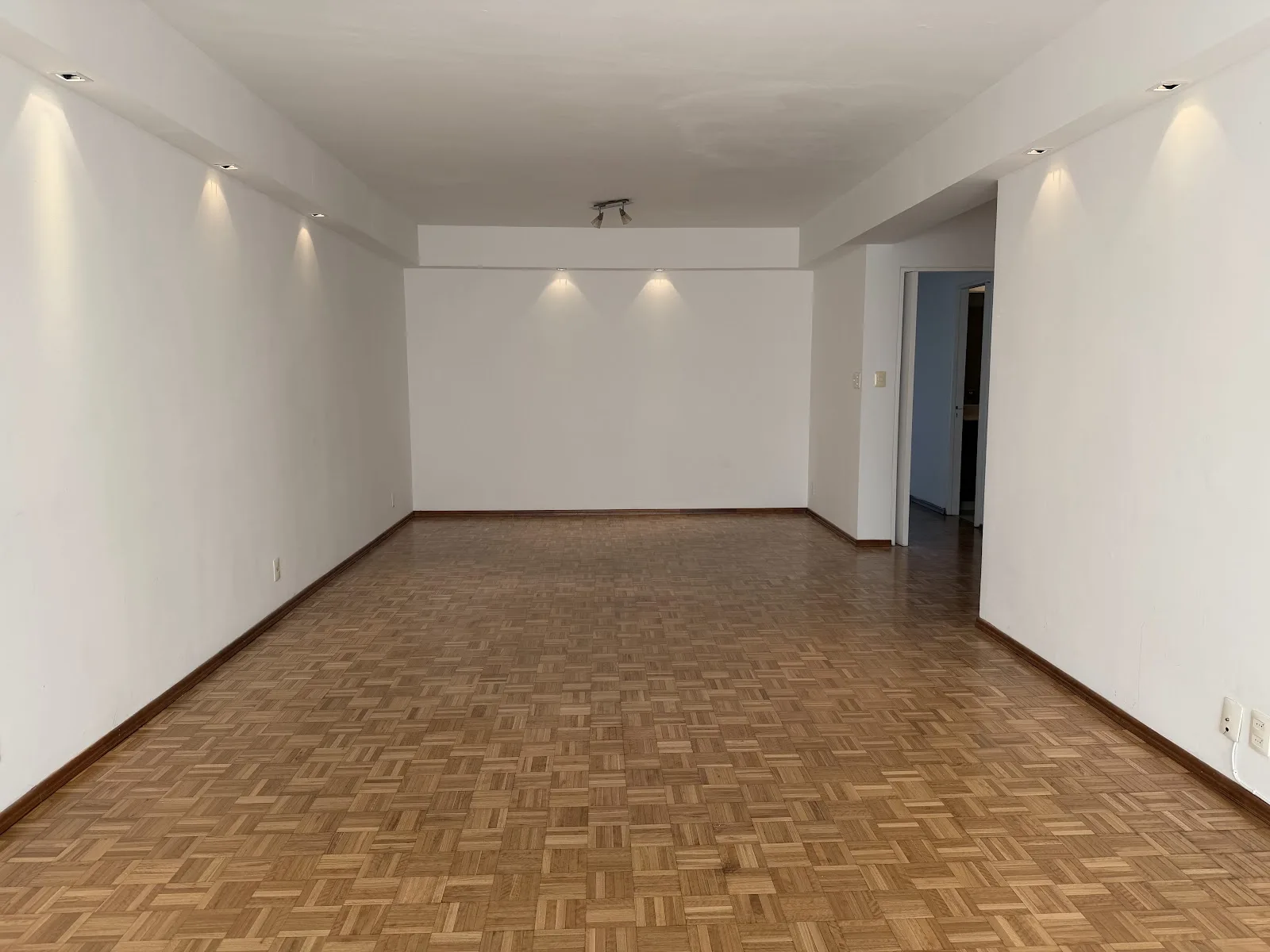 Venta - Apartamento - Puerto del Buceo - 2 Dormitorios — 8