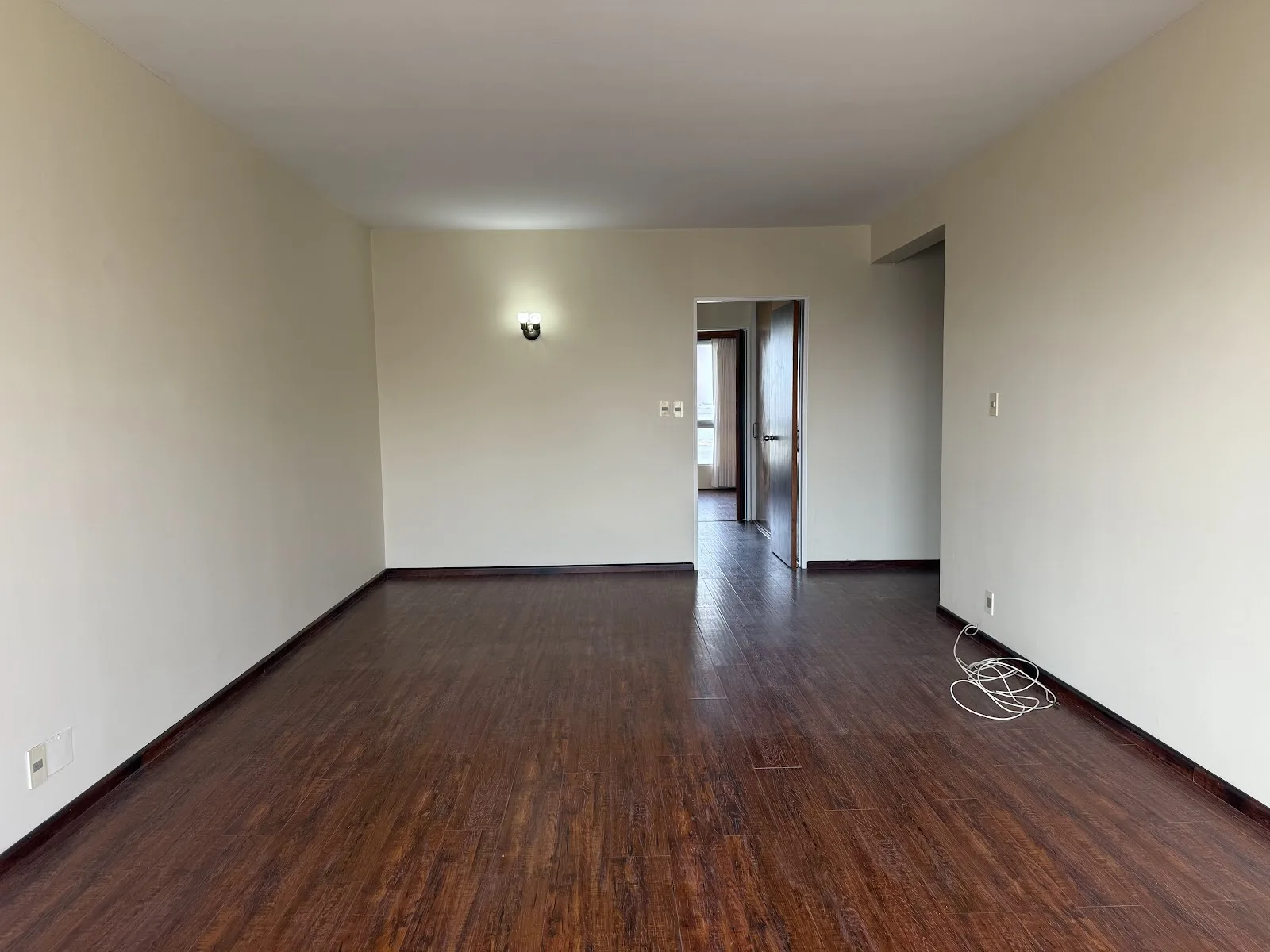 Alquiler - Apartamento con Garaje - Puerto del Buceo - 1 Dormitorio — 7