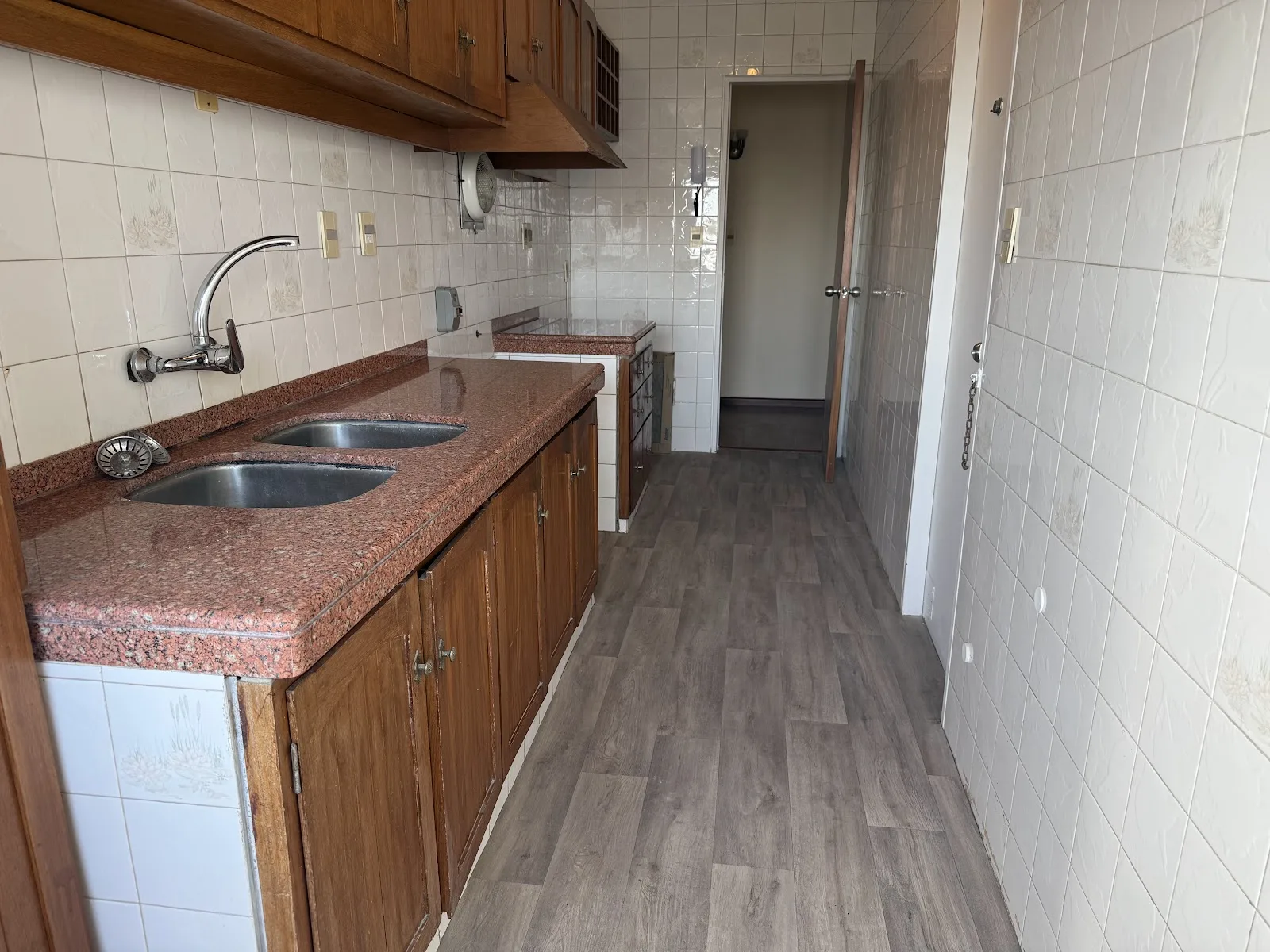 Alquiler - Apartamento con Garaje - Puerto del Buceo - 1 Dormitorio — 18
