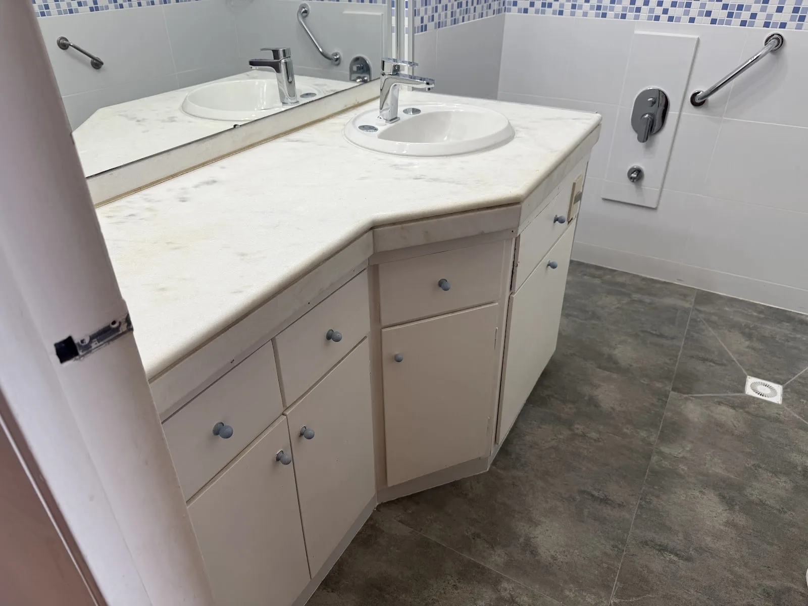 Alquiler - Apartamento con Garaje - Puerto del Buceo - 1 Dormitorio — 27