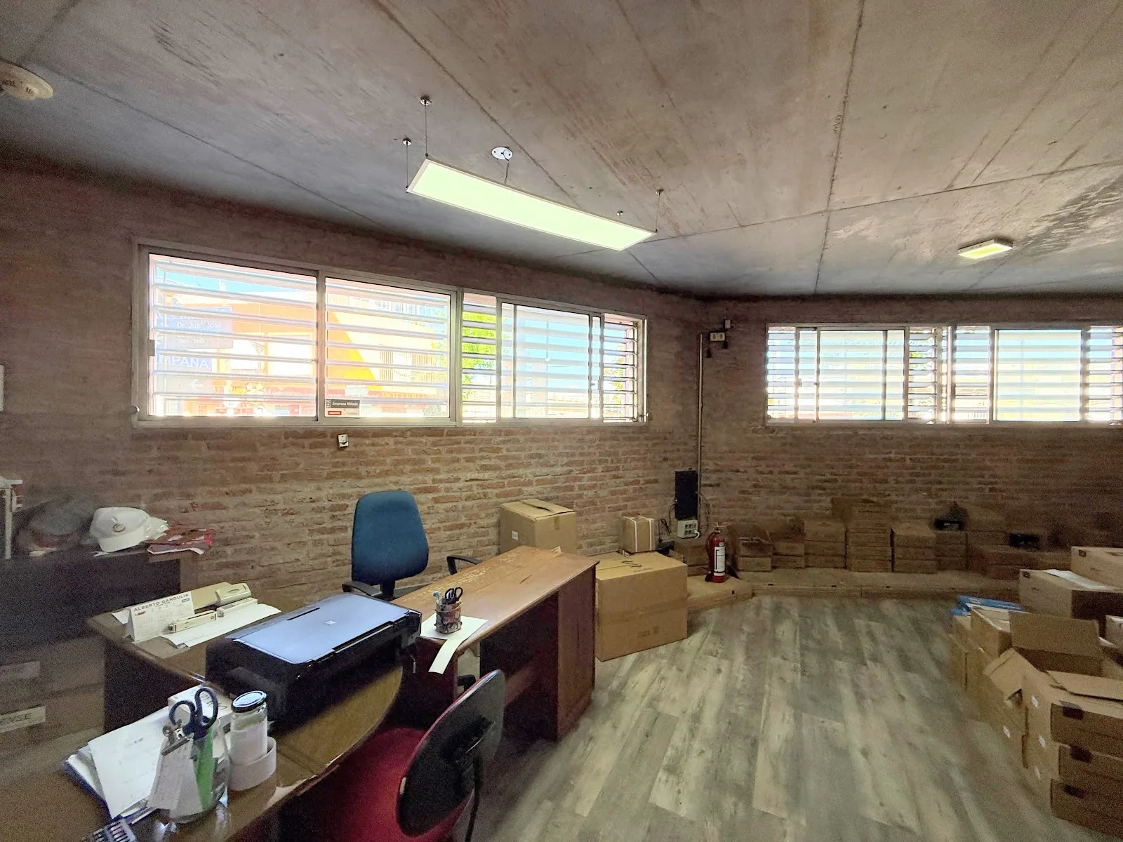 Alquiler - Local - Depósito - Oficina - La Comercial — 2