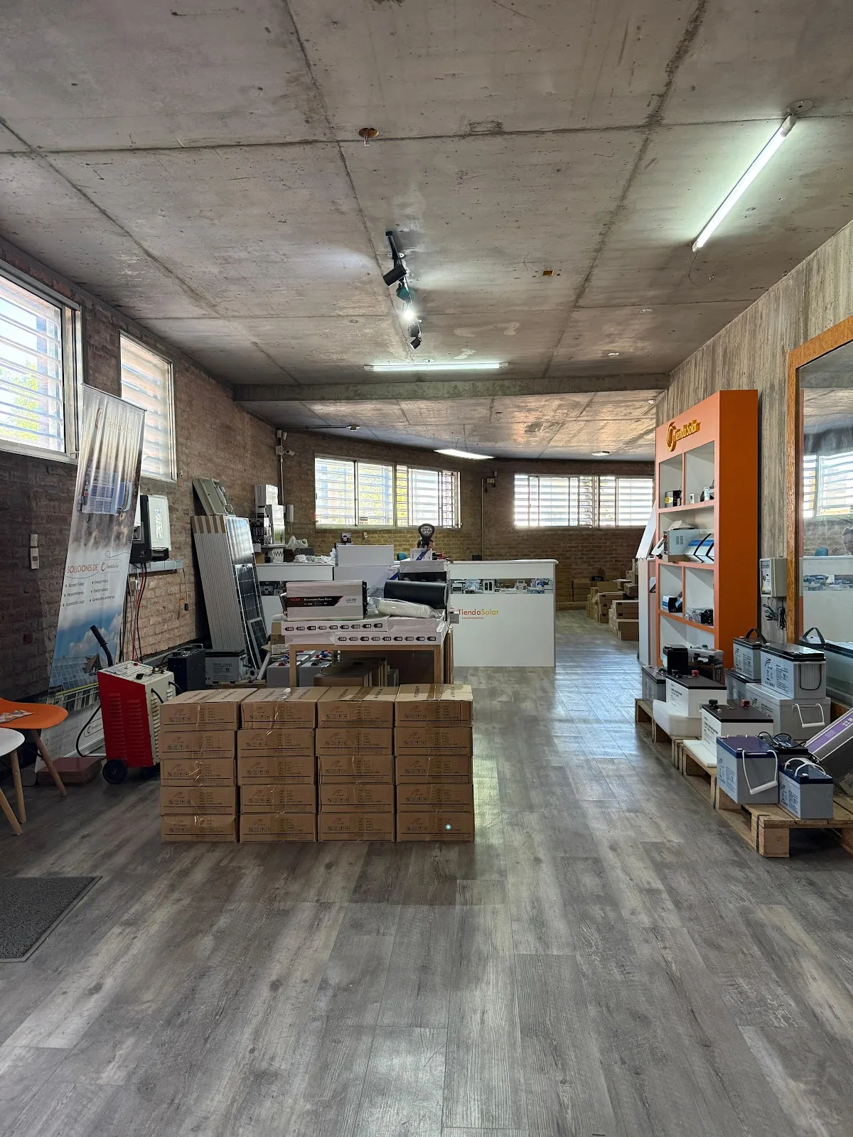 Alquiler - Local - Depósito - Oficina - La Comercial — 6