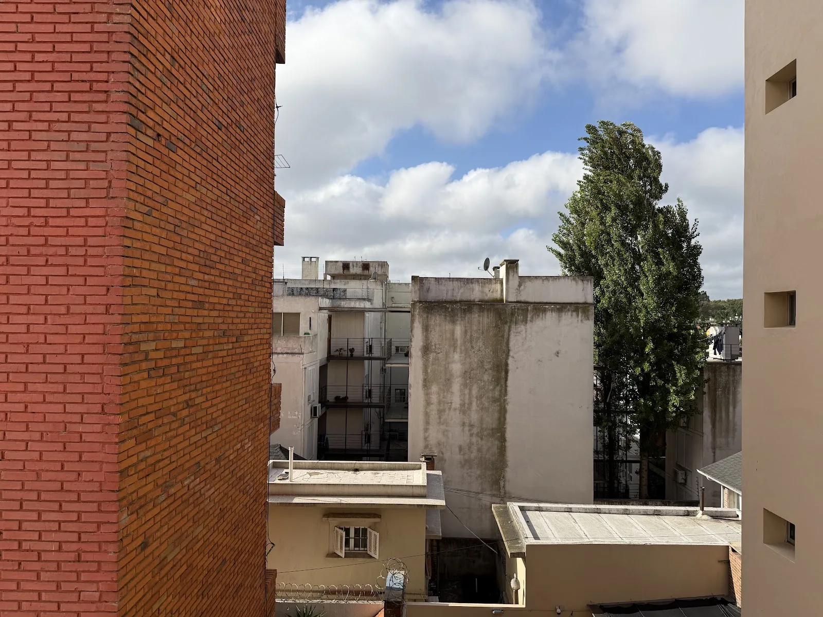 Alquiler - Apartamento con Garaje - Malvín - 1 Dormitorio — 28