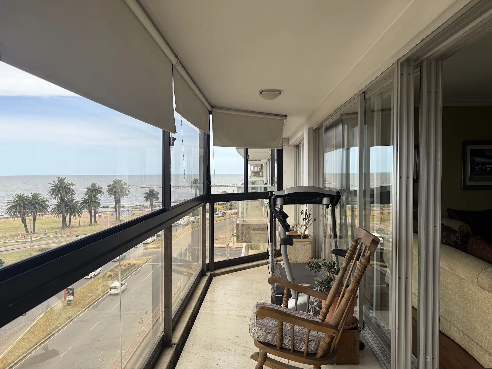 Venta - Apartamento con Garaje - Punta Carretas - 3 Dormitorios — 12