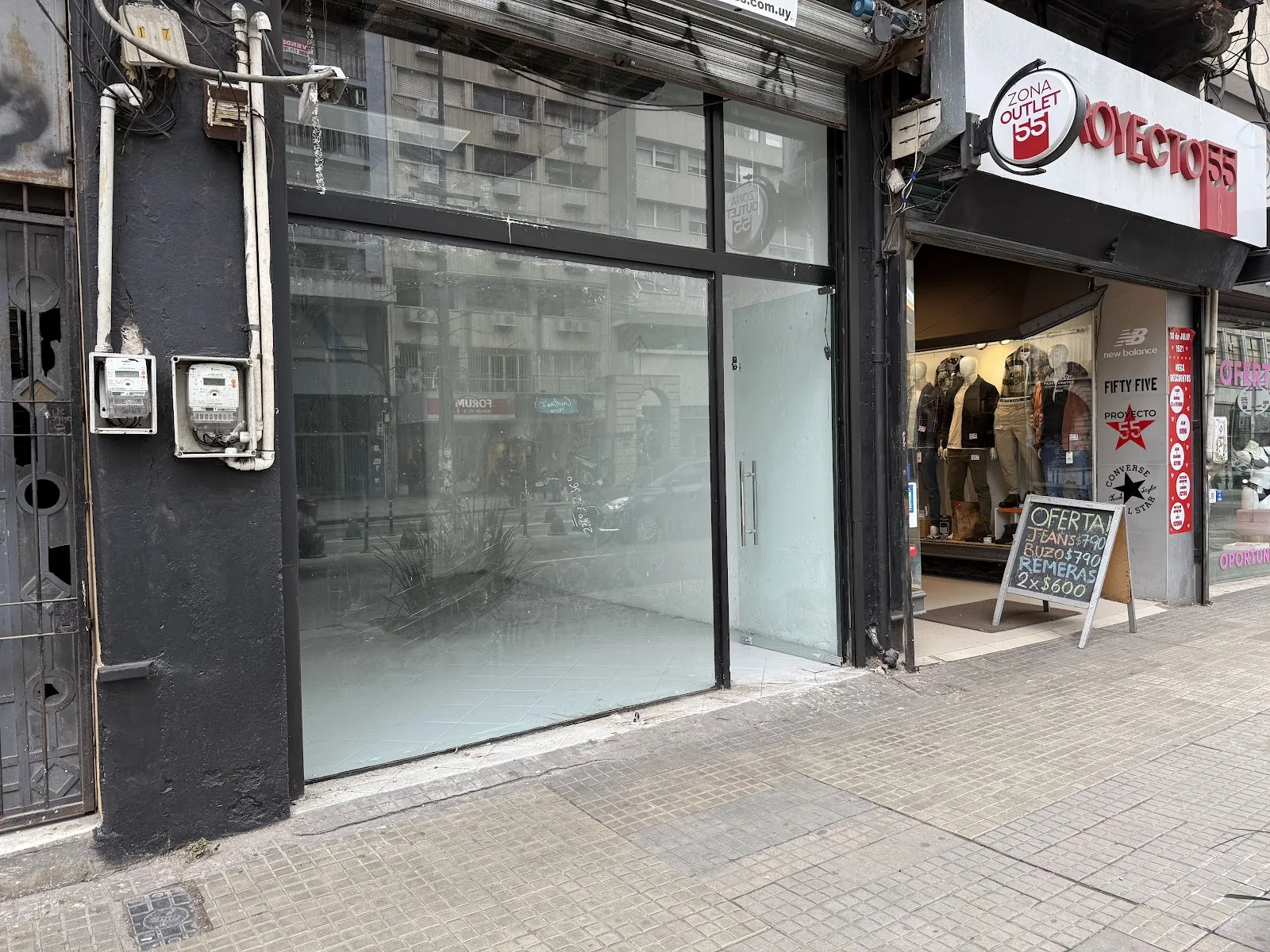 Alquiler - Local Comercial - Cordón — 1
