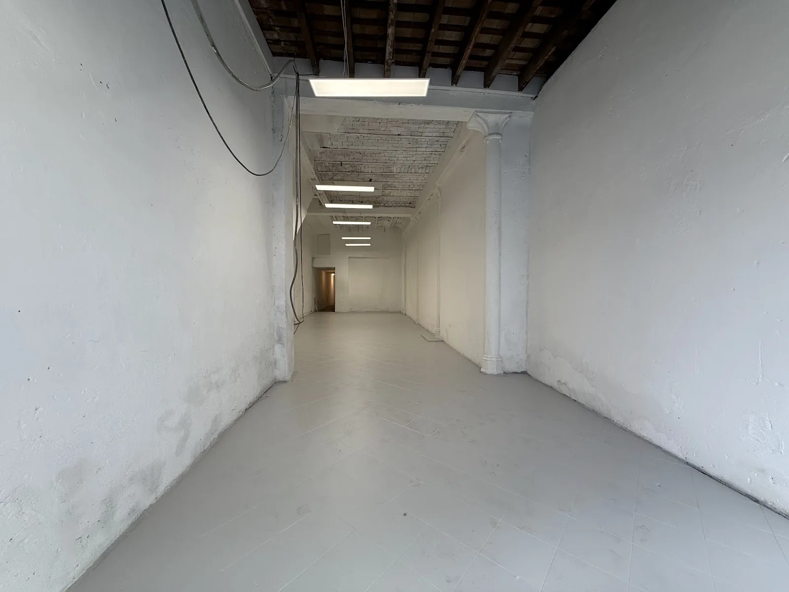 Alquiler - Local Comercial - Cordón — 3